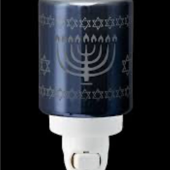 Scentsy light the menourah - Picture 2 of 2